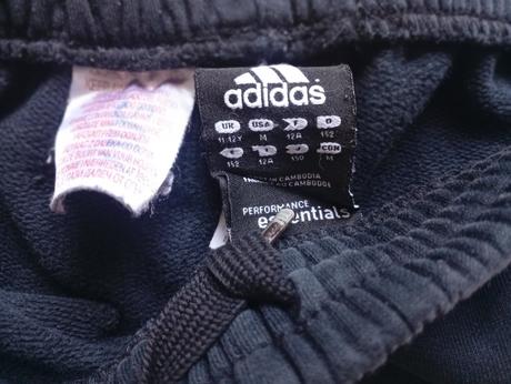 Čierne tepláky adidas č.152, adidas,152