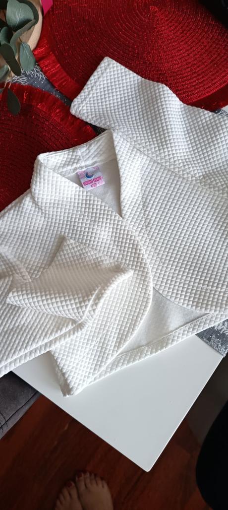 Slávnostné bolerko, 152