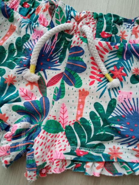 Dievčenské vzorované šortky s volánikmi f&f (86), f&f,86