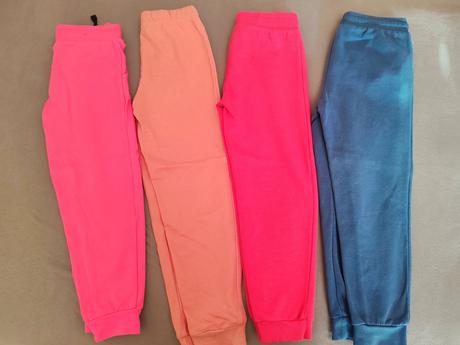 Tepláky 110/116, lupilu,116