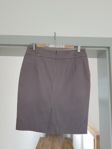 Sukna reserved s, reserved,s