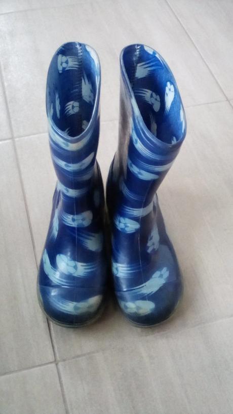 Gumáky pre chlapca, 30