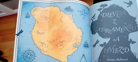 Kniha dievca z atramentu a hviezd,