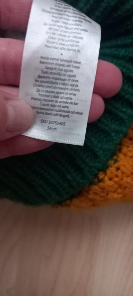 Chlapčenské zimné čiapky, 92