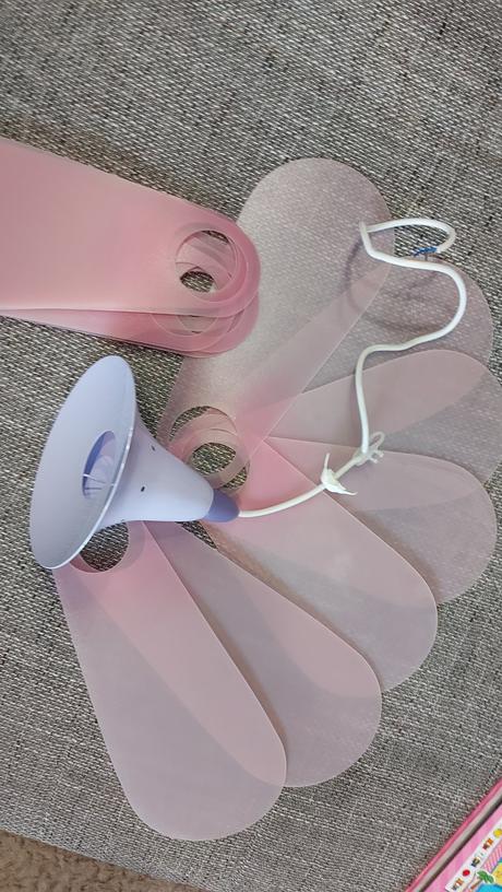 Lampa kvetinka do detskej izby, 
