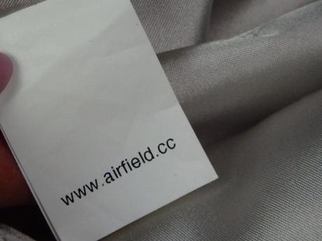 Luxusné saténové šaty, 38