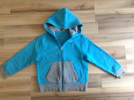 Belasá mikinka na donosenie, 110-116, 5-6r., nike,110