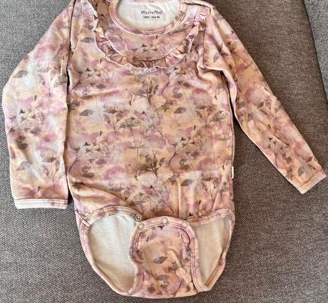 Prekrasne makunke len oprate bodynko s volanikom, 86