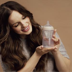 Testuj antikolikovú fľašu Canpol babies Natural Shape zadarmo!