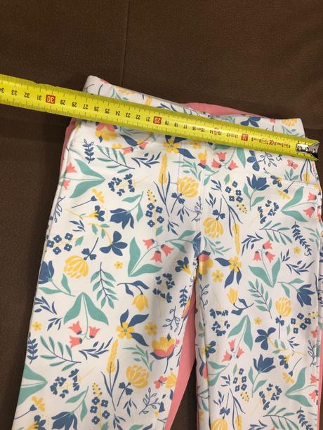 Trička a džegínsy 122/128, lupilu,122