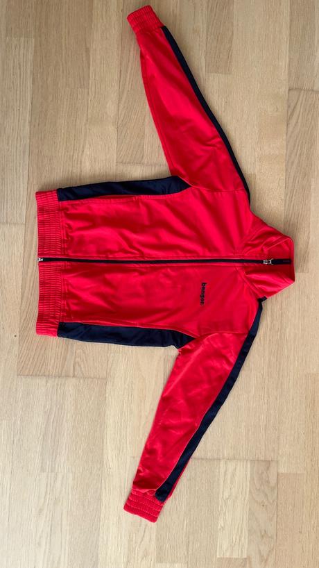 Športová súprava, 128