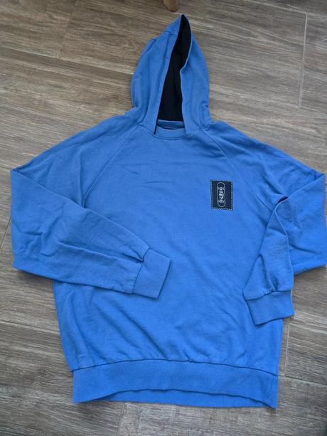 Mikina č.170, sinsay,170