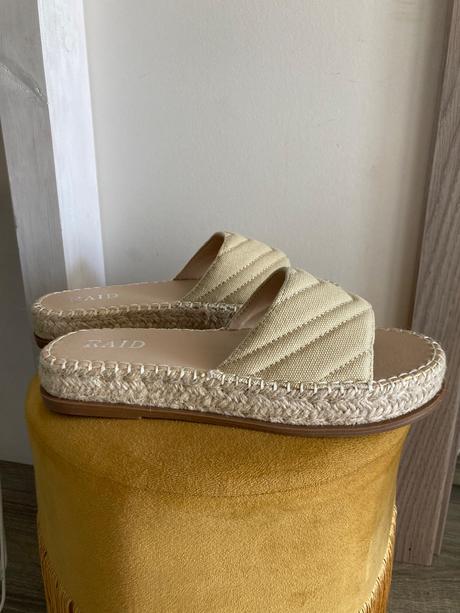 Šlapky adaze od raid, 39