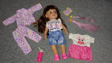 Baby born sestrička, 