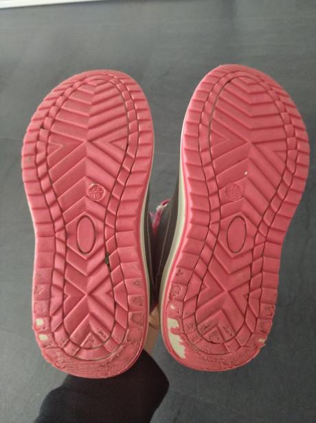 Čižmičky, lupilu,28