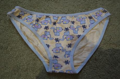 Dievčenské nohavičky, 116