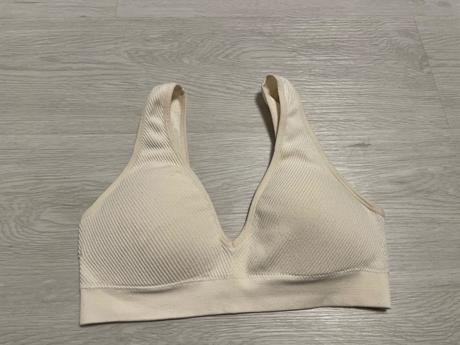 Krémová športová podprsenka ., primark,xs