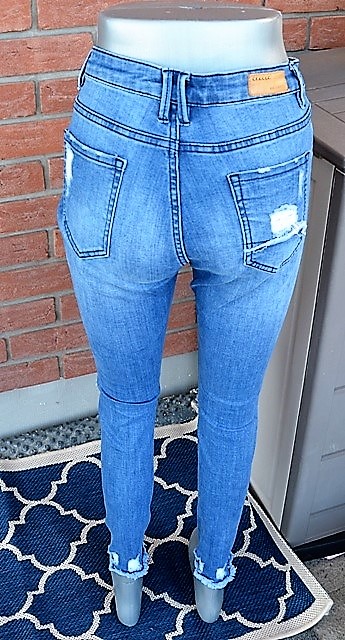 Rifle s otvormi na kolenách-m/l, m