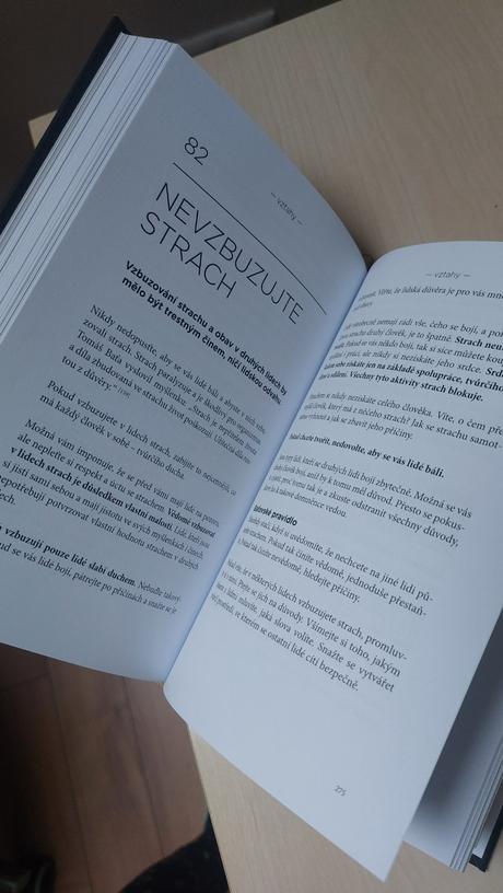 Inspirace baťa kniha, 