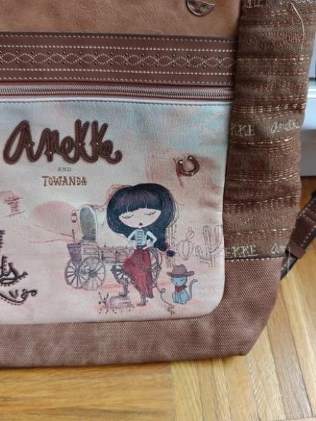 Anekke vacsia priestranna kabelka/crossbody, anekke