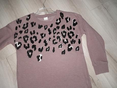 Predĺžený svetrík, next,140