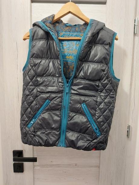 Vesta, esprit,xs