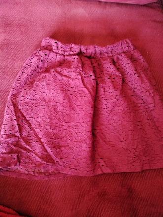 Bordova suknicka, 128