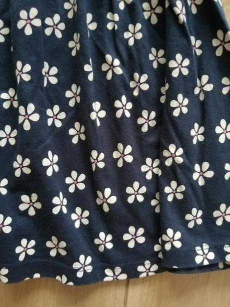 Šaty s kvietkami margarétkami, f&f,104