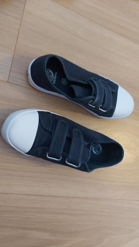 Tenisky s bielou podrazkou, victory,35