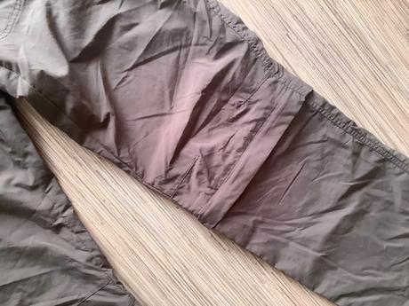 Turisticke nohavice, 40