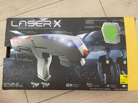 Laser-x pištole na infračervené lúče pre dvoch,