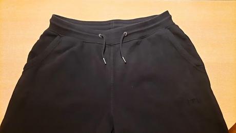 Predám dámske tepláky ema veľ.m, m