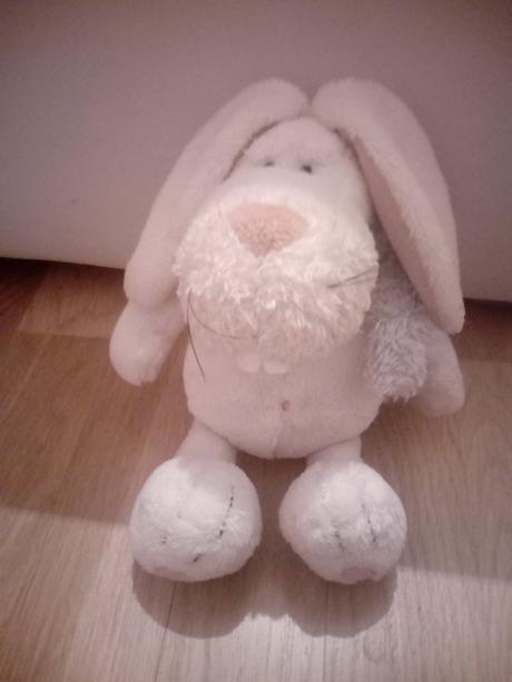 Plyšový zajac nici, 