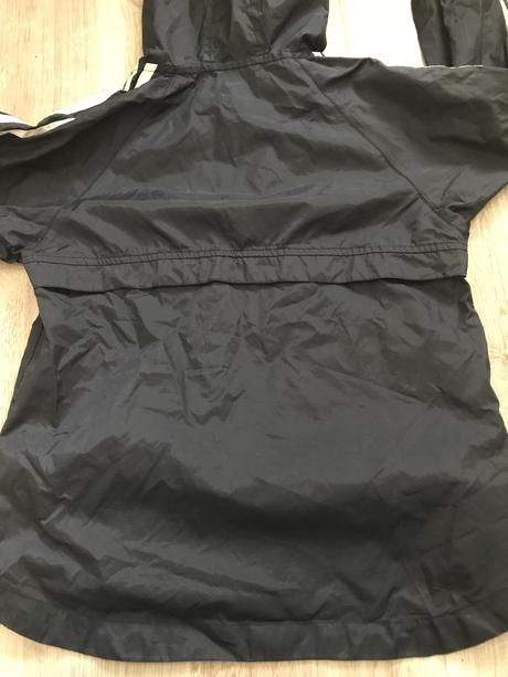 Bunda nepodsita do dažďa 6-8 rokov, items,128