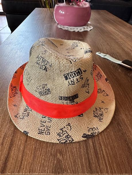 Destký klobúk, dopodopo,110