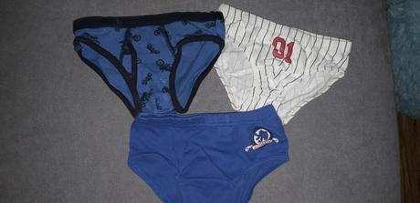 Slipy_cena spolu_č1, h&m,122