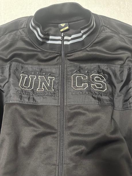 Lesklá pánska čierna súprava 3xl zn. uncs, xxxl