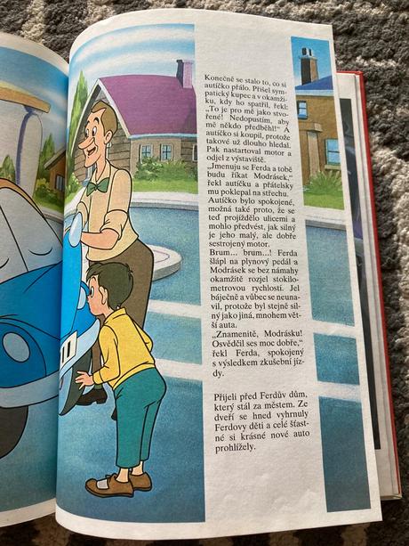 Walt disney alenka v kraji divů. autíčko modrásek, 