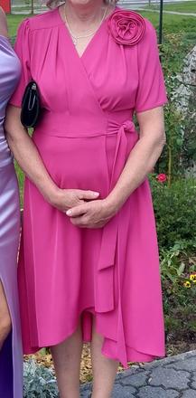 Nádherné spoločenské šaty, 44