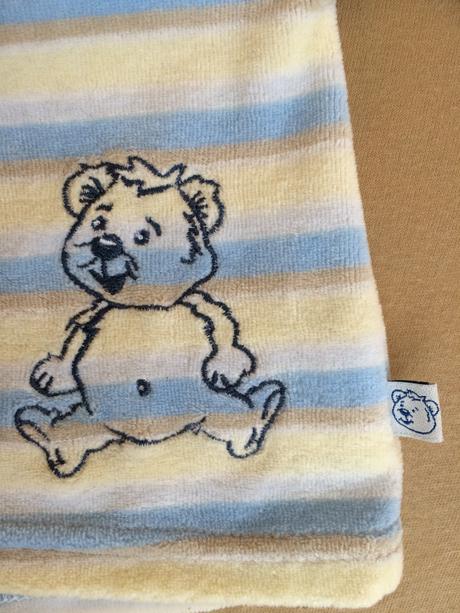 Kojenecká košieľka s aplikáciou macíka, 62