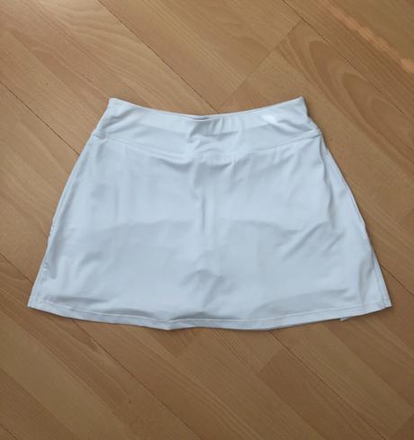 Sukňokraťasy (kraťasy so sukňou), xs