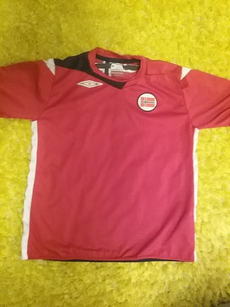 Treningove tricko 122, 122