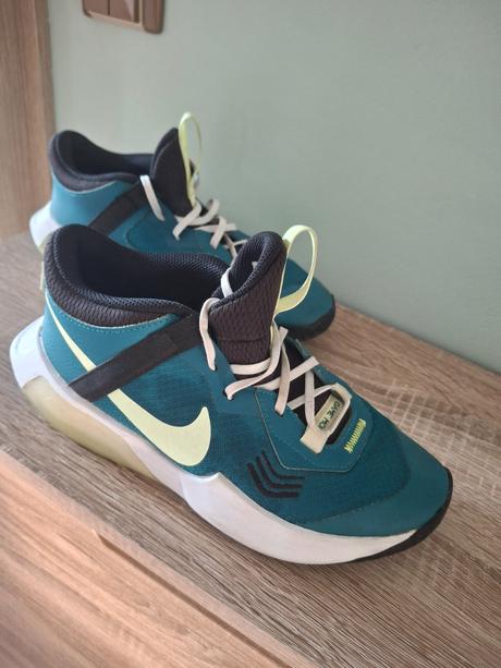 Tenisky na basketbal, nike,37