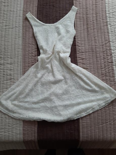 Čipkované šaty vel. 38, amisu,38