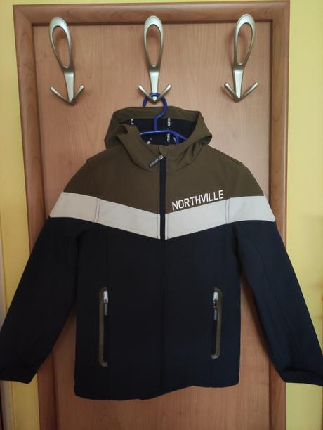 Bunda softshellová zn. northville, c&a,134