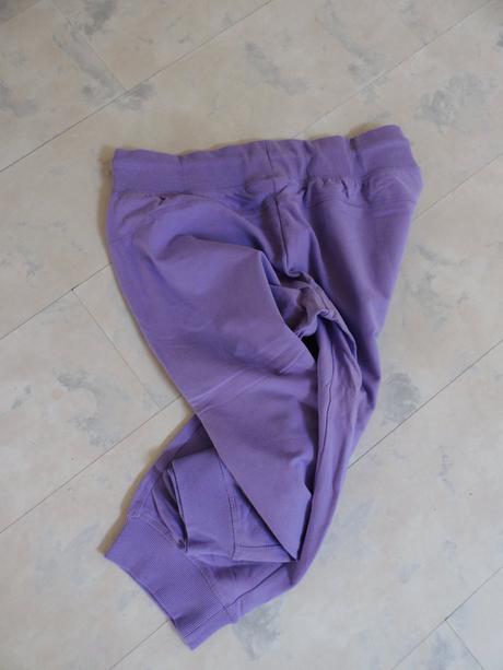 Voľnočasové 3/4 tepláky, l