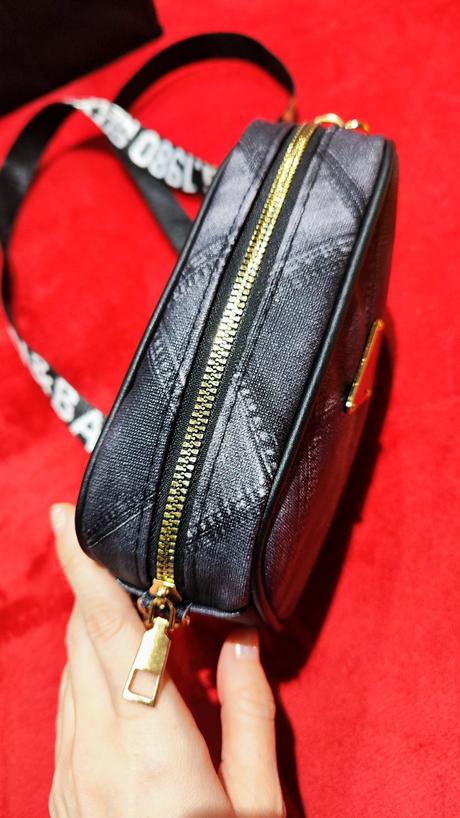 Crossbody šedá kabelka, 
