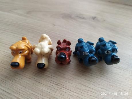 Psíkovia 5 ks z kinder vajíčka,