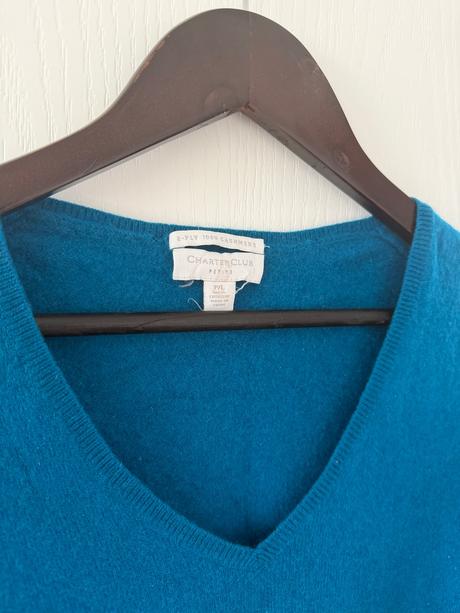 Tyrkysovo modrý kašmírový sveter, s