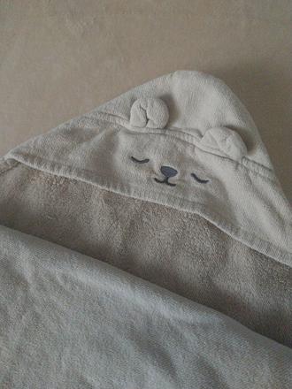 Osuška s uškami h&m,